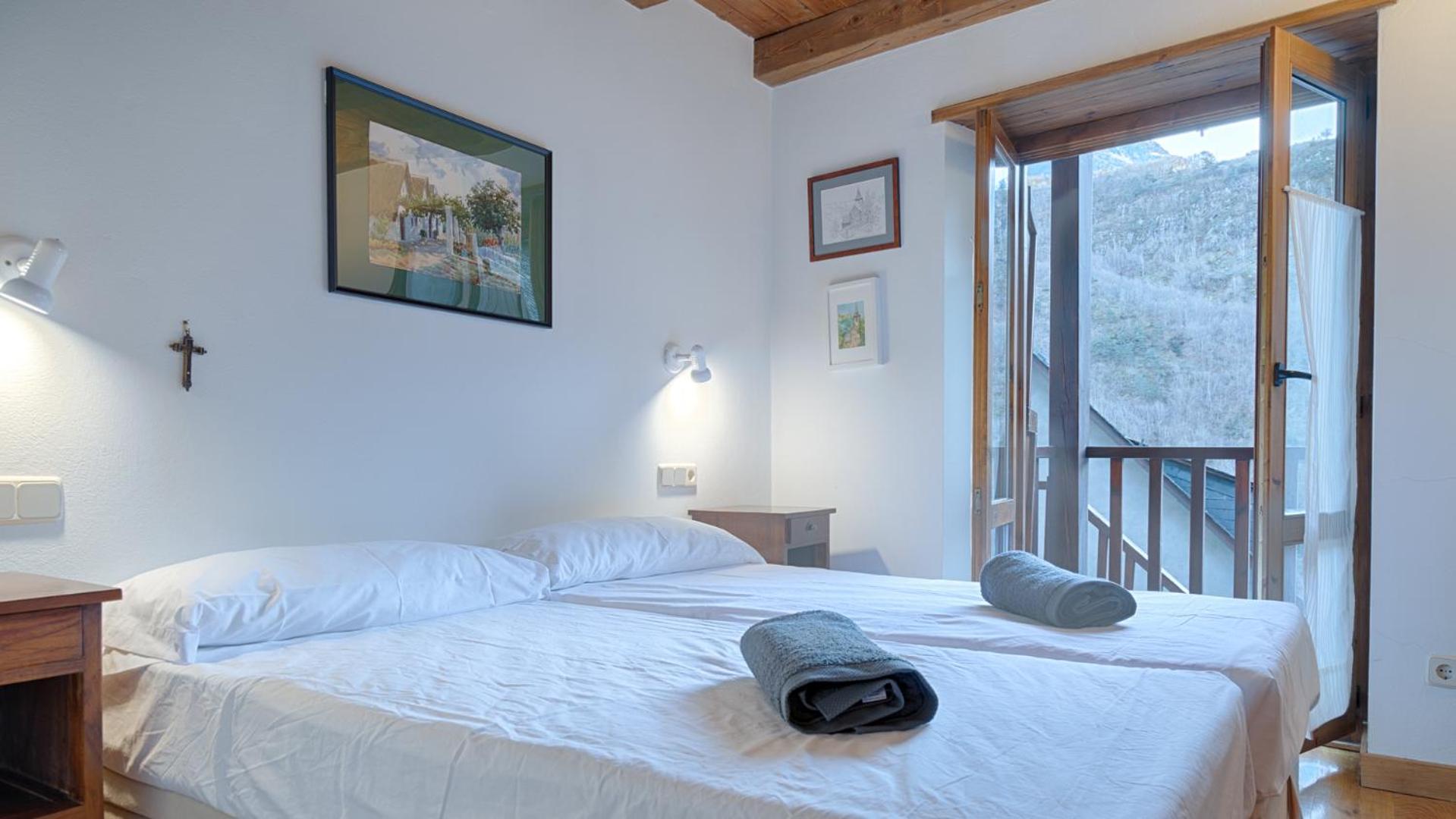 Casa Pincela Benos エクステリア 写真