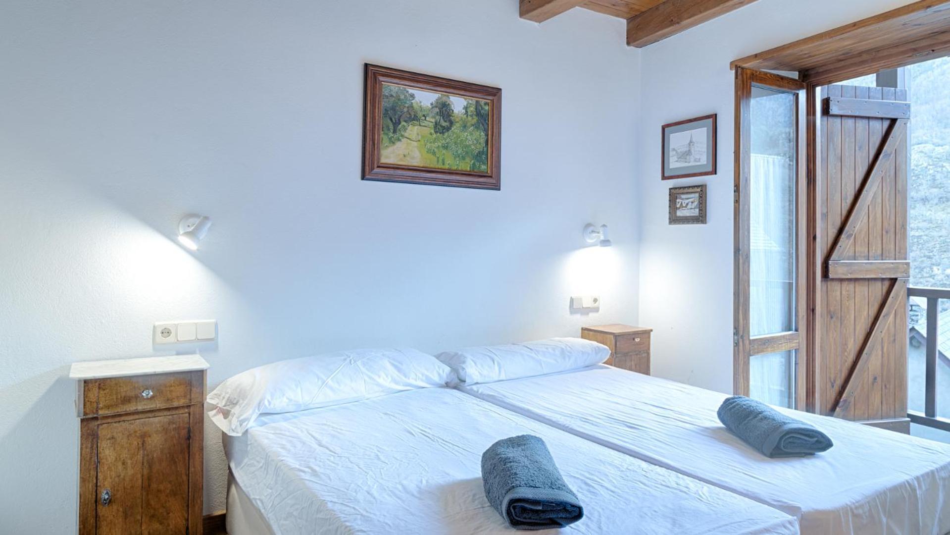Casa Pincela Benos エクステリア 写真